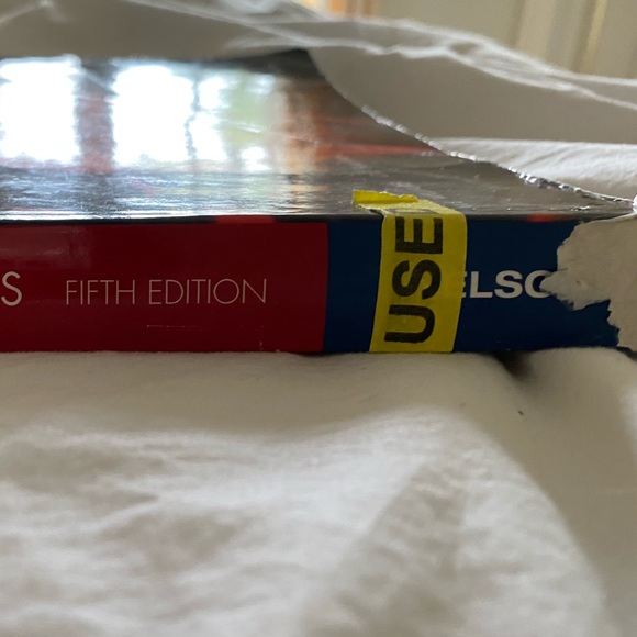 First year uni textbook of physics - Picture 2 of 3